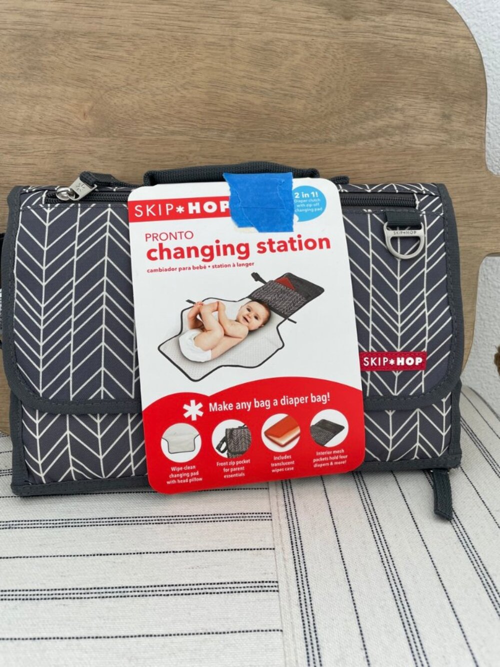 SALE! NWT Skip Hop Pronto Changing Station Diaper Clutch Grey Feather